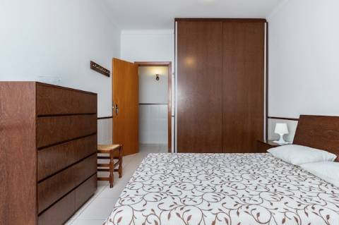 MORADIA - PRÉDIO - COM VARIOS APARTAMENTOS - PISCINA - EM MANTA ROTA - VILA NOVA DE CACELA - VRSA - ALGARVE