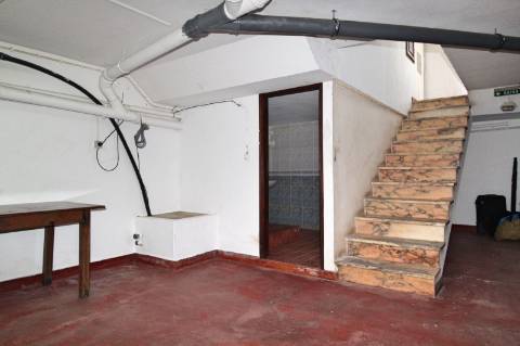 Loja em Vila Real de Santo António para venda