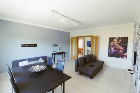 Apartamento T2 Porta Nova com garagem box