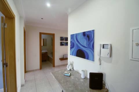 Apartamento T2 Porta Nova com garagem box