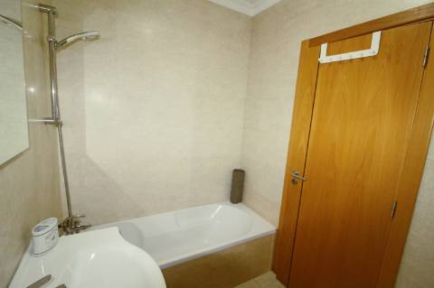 Apartamento T2 Porta Nova com garagem box