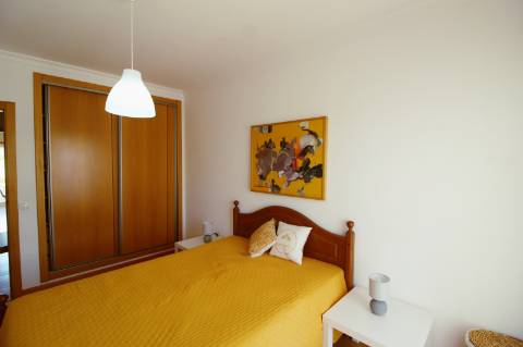 Apartamento T2 Porta Nova com garagem box