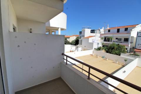 Apartamento T2 Porta Nova com garagem box