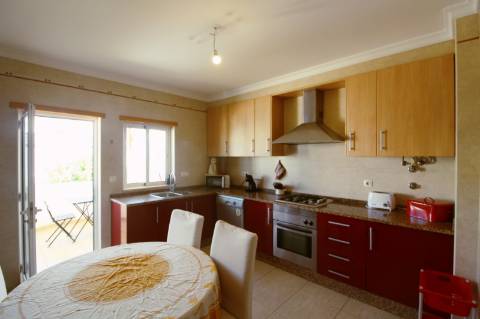 Apartamento T2 Porta Nova com garagem box