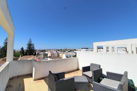 Apartamento T2 Porta Nova com garagem box