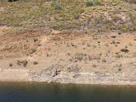 TERRENO COM 52.840 M2 - POSSIBILIDADE DE CONSTRUIR UM PEQUENO ARMAZEM - BARRAGEM DE ODELEITE - CASTRO MARIM -ALGARVE