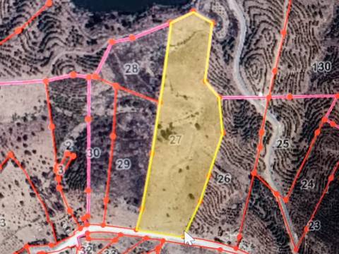 TERRENO COM 34.500 M2 - POSSIBILIDADE DE CONSTRUÇÃO DE ARMAZEM - ÁGUA E LUZ - SENTINELA - CASTRO MARIM - ALGARVE