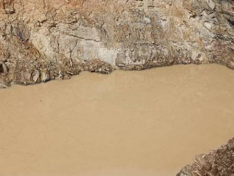 TERRENO RÚSTICO COM 2.920 M2 - ELECTRICIDADE - COM ÁRVORES - MATOS - CASTRO MARIM - ALGARVE