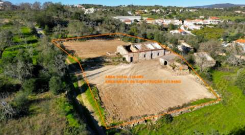 Moradia para Reconstruir - Vista Mar - Projecto em aprovação - Boliqueime - Loulé