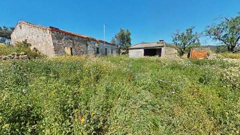 Moradia para Reconstruir - Vista Mar - Projecto em aprovação - Boliqueime - Loulé