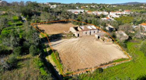Moradia para Reconstruir - Vista Mar - Projecto em aprovação - Boliqueime - Loulé