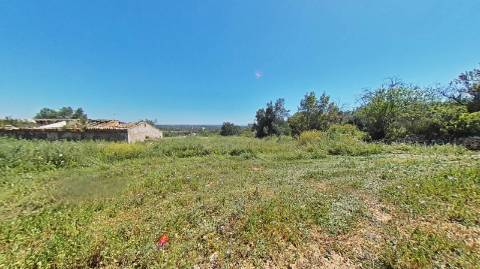 Moradia para Reconstruir - Vista Mar - Projecto em aprovação - Boliqueime - Loulé