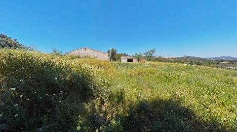 Moradia para Reconstruir - Vista Mar - Projecto em aprovação - Boliqueime - Loulé