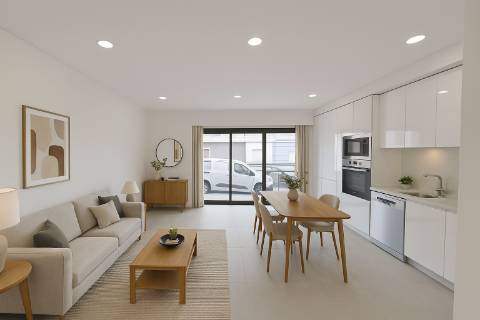 Apartamento T2 no Rés-do-Chão, a 2 minutos da marginal de Cabanas