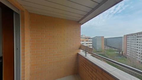 Apartamento T1 Alta de Lisboa (Piscina)