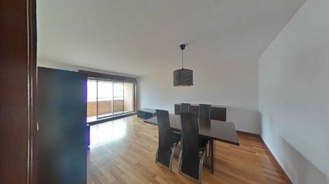 Apartamento T1 Alta de Lisboa (Piscina)