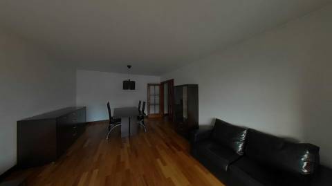 Apartamento T1 Alta de Lisboa (Piscina)