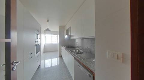 Apartamento T1 Alta de Lisboa (Piscina)