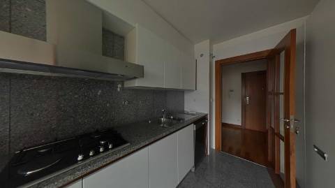 Apartamento T1 Alta de Lisboa (Piscina)