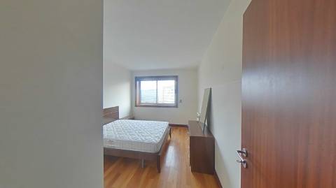 Apartamento T1 Alta de Lisboa (Piscina)