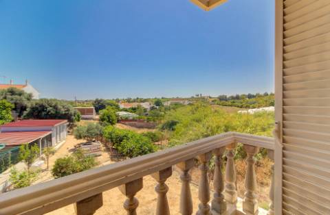 Moradia Geminada T4 com Garagem para 5 Carros em Vila Nova de Cacela