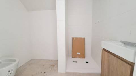 Apartamento T4, top floor, Tavira