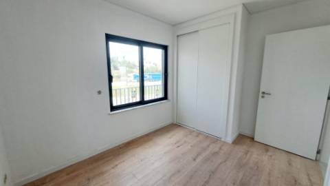Apartamento T4, top floor, Tavira
