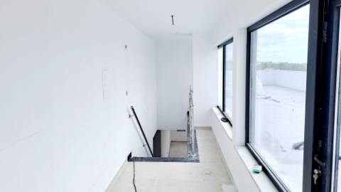 Apartamento T4, top floor, Tavira