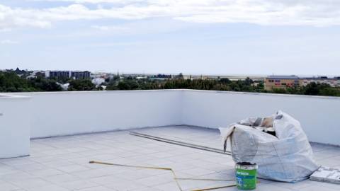 Apartamento T4, top floor, Tavira