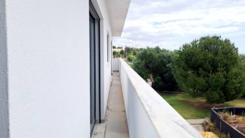 Apartamento T4, top floor, Tavira