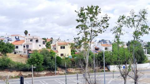 Apartamento T4, top floor, Tavira