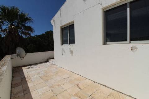 Magnifica Moradia com terreno de grande dimensão !!!