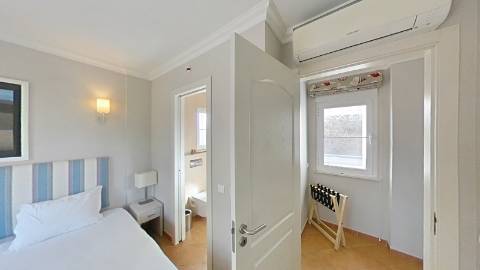 (GOLDEN VISA) Moradia de tipologia V3 de sonho num aldeamento no Campo de Golf de Castro Marim