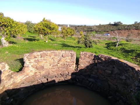TERRENO RUSTICO COM 29.760 M2 - COM POÇO E ARVORES - CASTRO MARIM - ALGARVE