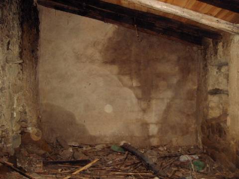 Casa Térrea com 80 m2 para reconstruir com 3 Divisões em Corte Nova, Castro Marim