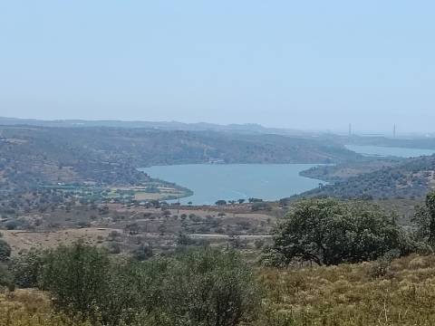 TERRENO COM VISTA RIO - COM 11.920 M2 PRÓXIMO A FOZ DE ODELEITE - CASTRO MARIM - ALGARVE