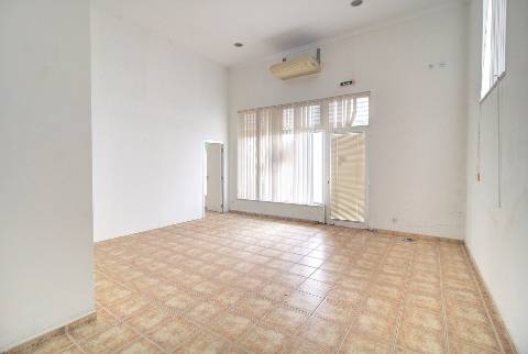 Loja no condomínio Varandas do Guadiana