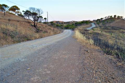 Terreno Rústico com 2,3ha em Vale das Eiras