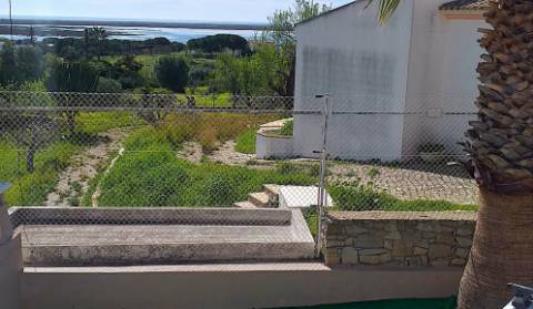 Moradia T3, totalmente renovada, logradouro com vista para a Ria Formosa - 5 minutos da praia - Olhão - Quatrim - Sul