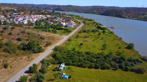 TERRENO COM 9.240 M2 COM FURO E ELETRICIDADE - JUNTO A FOZ E RIO GUADIANA - FOZ DE ODELEITE - ALGARVE
