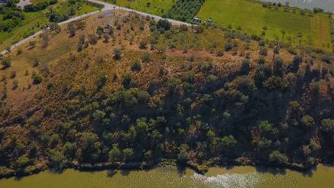 TERRENO COM 9.240 M2 COM FURO E ELETRICIDADE - JUNTO A FOZ E RIO GUADIANA - FOZ DE ODELEITE - ALGARVE