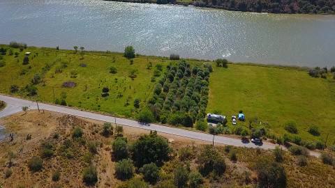 TERRENO COM 9.240 M2 COM FURO E ELETRICIDADE - JUNTO A FOZ E RIO GUADIANA - FOZ DE ODELEITE - ALGARVE