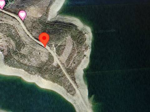 TERRENO COM 7.640 M2 - JUNTO AO LAGO COM DUAS FRENTES NA ÁGUA - ALCARIAS GRANDES - CASTRO MARIM - ALGARVE