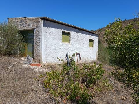 TERRENO RUSTICO COM 1.680 M2 EM FORTES - ODELEITE - CASTRO MARIM - ALGARVE