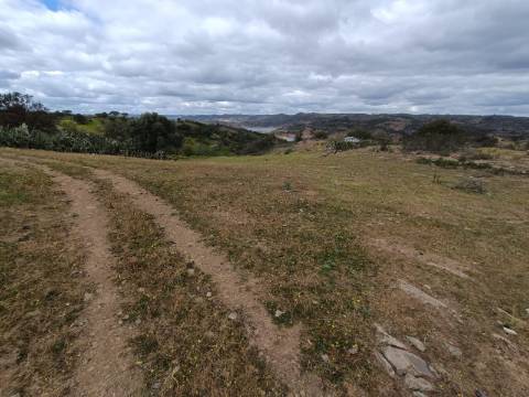 TERRENO COM 2.480 M2 - NA CHOÇA QUEIMADA - ODELEITE - CASTRO MARIM - ALGARVE