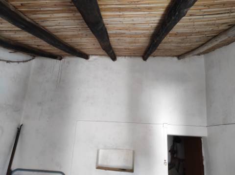 MORADIA DE ALDEIA - 129 M2 - COM LOGRADOURO - CORTE PEQUENA - ODELEITE - CASTRO MARIM