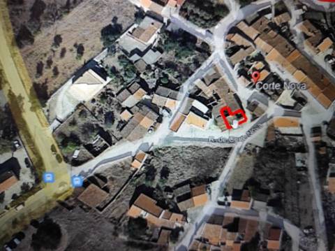 RUÍNA NA CORTE NOVA - 80 M2 - COM PÁTIO - ODELEITE - CASTRO MARIM