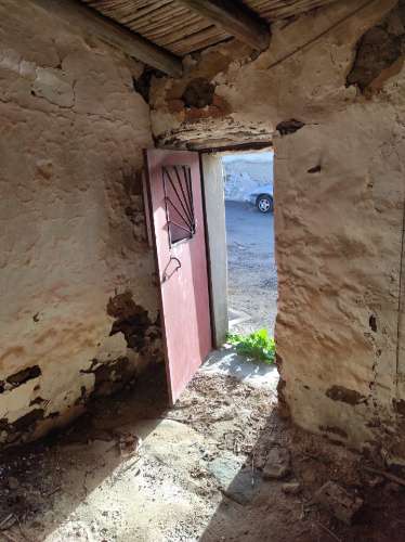 RUÍNA NA CORTE NOVA - 80 M2 - COM PÁTIO - ODELEITE - CASTRO MARIM