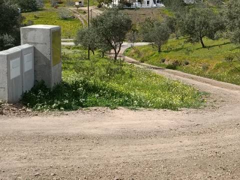 TERRENO COM 26.120 M2 - POSSIBILIDADE DE CONSTRUIR UM ARMAZÉM - RIO SECO - CASTRO MARIM - ALGARVE