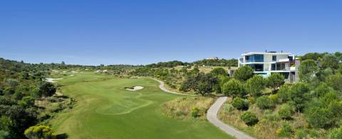 Lote de Terreno com 2899 m2 com viabilidade de construção de 500m2 no Golfe Monte Rei em Vila Nova de Cacela